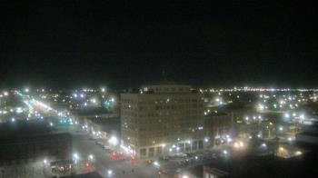Weather camera view of First National Bank-Hutchinson.