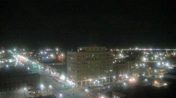 Weather camera view of First National Bank-Hutchinson.