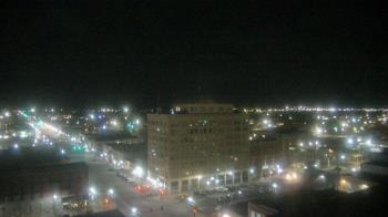 Weather camera view of First National Bank-Hutchinson.