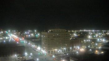 Weather camera view of First National Bank-Hutchinson.