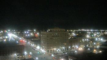 Weather camera view of First National Bank-Hutchinson.