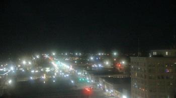 Weather camera view of First National Bank-Hutchinson.
