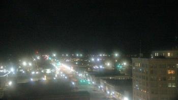 Weather camera view of First National Bank-Hutchinson.
