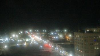 Weather camera view of First National Bank-Hutchinson.