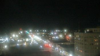 Weather camera view of First National Bank-Hutchinson.