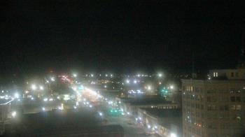 Weather camera view of First National Bank-Hutchinson.