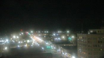 Weather camera view of First National Bank-Hutchinson.