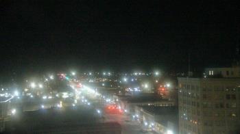 Weather camera view of First National Bank-Hutchinson.