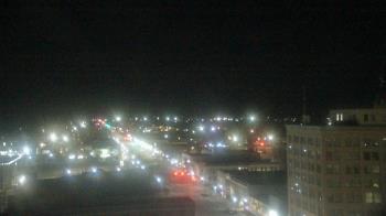Weather camera view of First National Bank-Hutchinson.