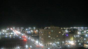 Weather camera view of First National Bank-Hutchinson.