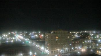 Weather camera view of First National Bank-Hutchinson.