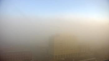 Weather camera view of First National Bank-Hutchinson.