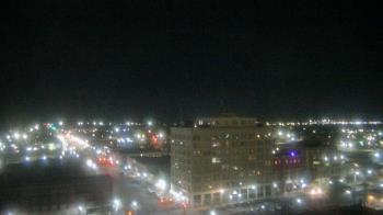 Weather camera view of First National Bank-Hutchinson.