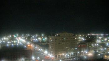 Weather camera view of First National Bank-Hutchinson.