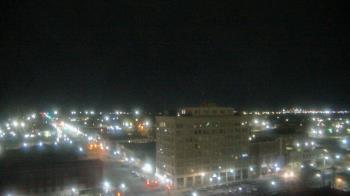 Weather camera view of First National Bank-Hutchinson.