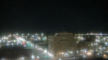 Weather camera view of First National Bank-Hutchinson.