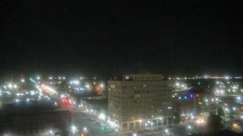 Weather camera view of First National Bank-Hutchinson.