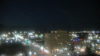 Weather camera view of First National Bank-Hutchinson.