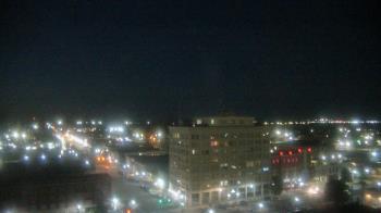 Weather camera view of First National Bank-Hutchinson.