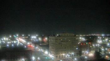 Weather camera view of First National Bank-Hutchinson.