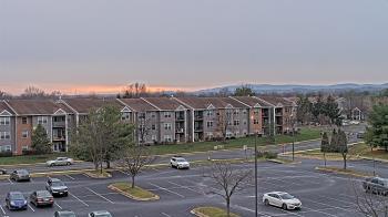 Weather camera view of Crestwood MS.