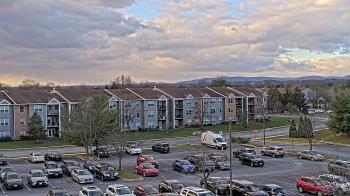 Weather camera view of Crestwood MS.