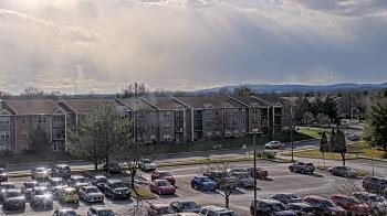 Weather camera view of Crestwood MS.