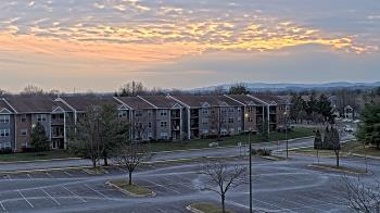 Weather camera view of Crestwood MS.