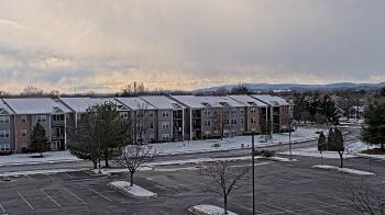 Weather camera view of Crestwood MS.