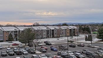 Weather camera view of Crestwood MS.