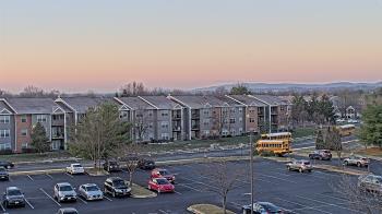 Weather camera view of Crestwood MS.