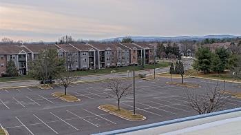 Weather camera view of Crestwood MS.