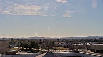 Weather camera view of Crestwood MS.