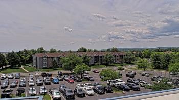 Weather camera view of Crestwood MS.