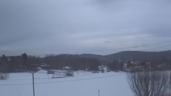 Weather camera view of Forest City Regional Jr Sr HS.