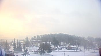 Weather camera view of Frostburg State University.