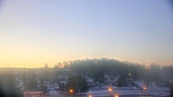 Weather camera view of Frostburg State University.