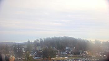 Weather camera view of Frostburg State University.