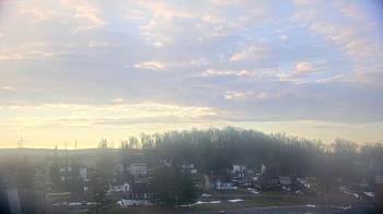 Weather camera view of Frostburg State University.