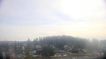 Weather camera view of Frostburg State University.