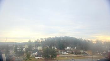 Weather camera view of Frostburg State University.