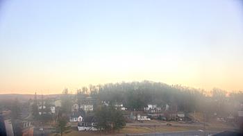 Weather camera view of Frostburg State University.
