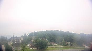 Weather camera view of Frostburg State University.
