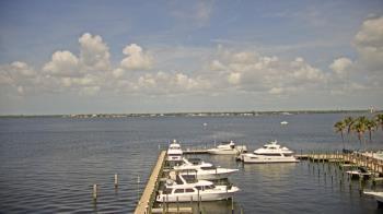 Weather camera view of Pinchers Marina at Edison Ford.