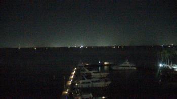 Weather camera view of Pinchers Marina at Edison Ford.