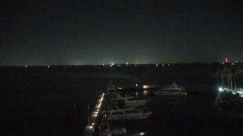 Weather camera view of Pinchers Marina at Edison Ford.