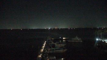 Weather camera view of Pinchers Marina at Edison Ford.