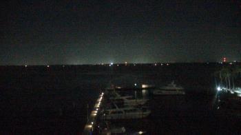 Weather camera view of Pinchers Marina at Edison Ford.