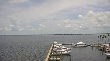 Weather camera view of Pinchers Marina at Edison Ford.