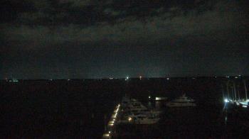 Weather camera view of Pinchers Marina at Edison Ford.